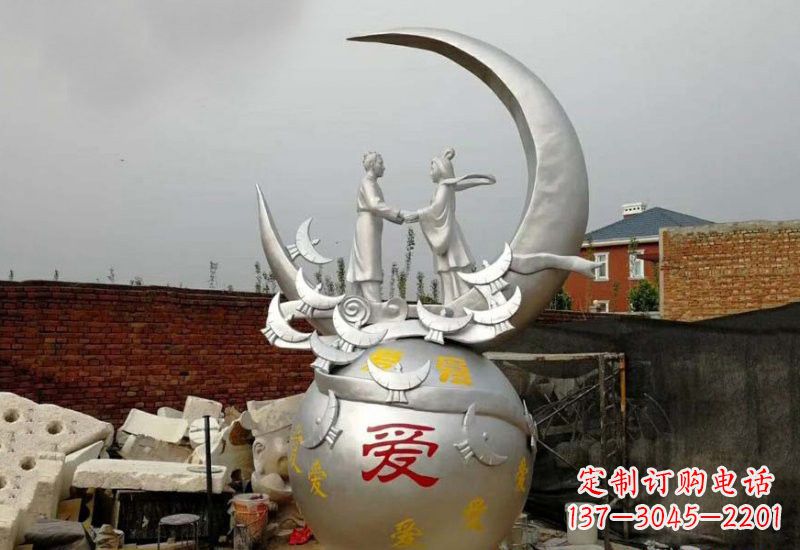 重庆牛郎织女传说的不锈钢雕塑