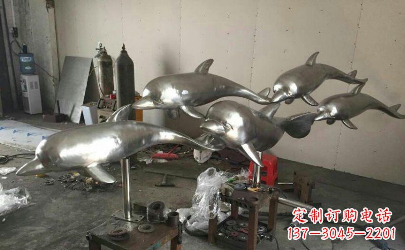 重庆不锈钢海豚雕塑