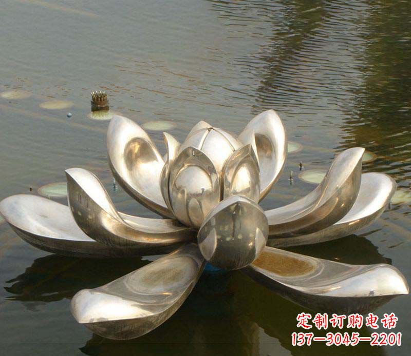 重庆该雕塑。
