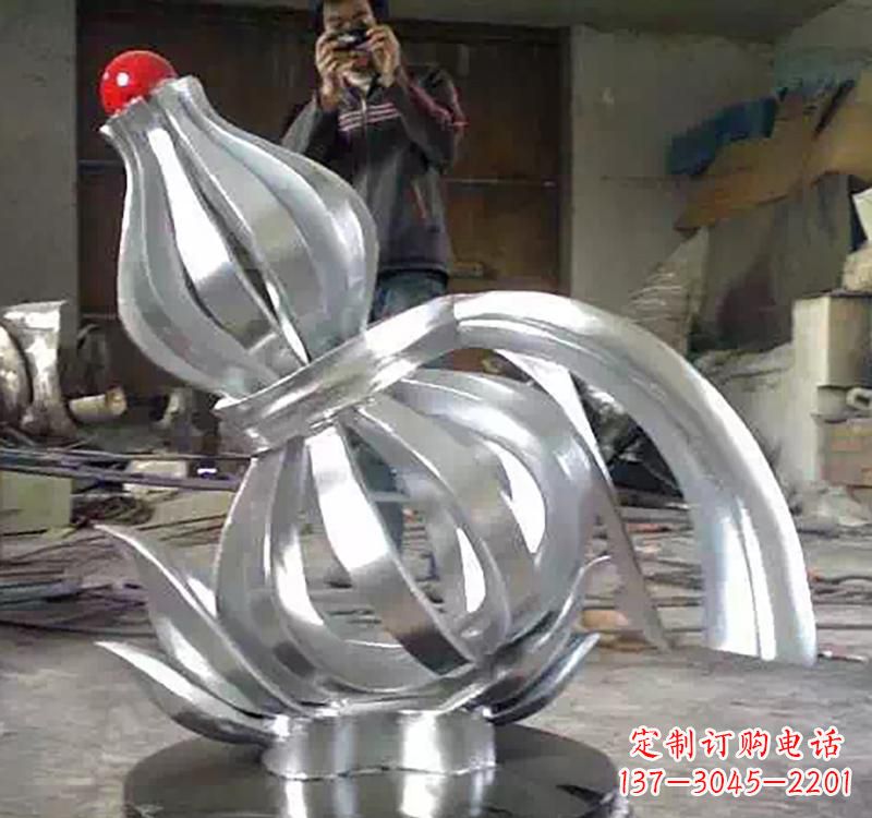 重庆不锈钢葫芦雕塑精美而传统