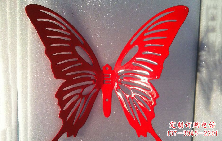 重庆不锈钢蝴蝶雕塑让蝴蝶飞跃展现灿烂美丽