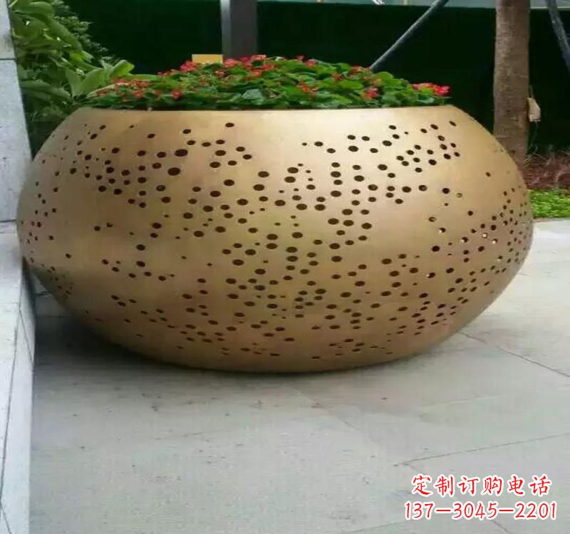 重庆不锈钢户外花盆雕塑美观耐用的室外装饰