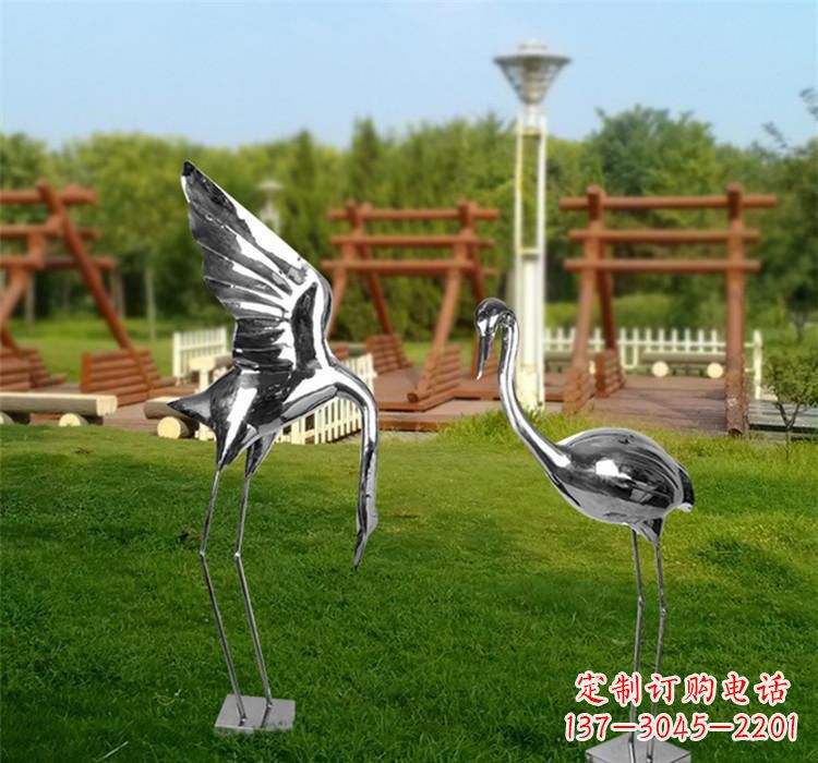 重庆不锈钢仙鹤雕塑艺术精美、气质高雅