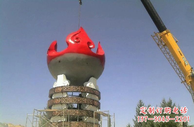重庆不锈钢火炬雕塑象征着永恒的精神
