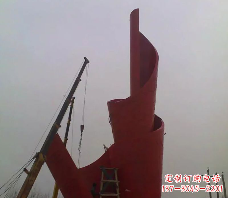 重庆不锈钢火炬雕塑点燃社会进步的火炬
