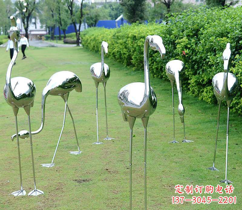 重庆不锈钢火烈鸟雕塑美丽的艺术杰作