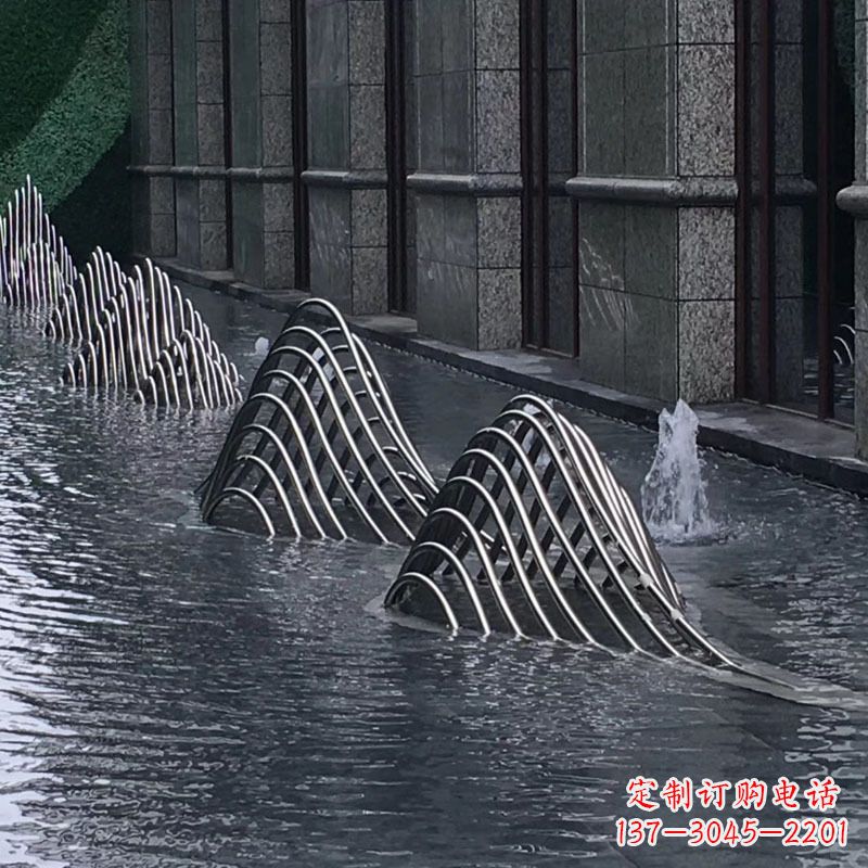 重庆不锈钢假山雕塑精美外形,百变造型
