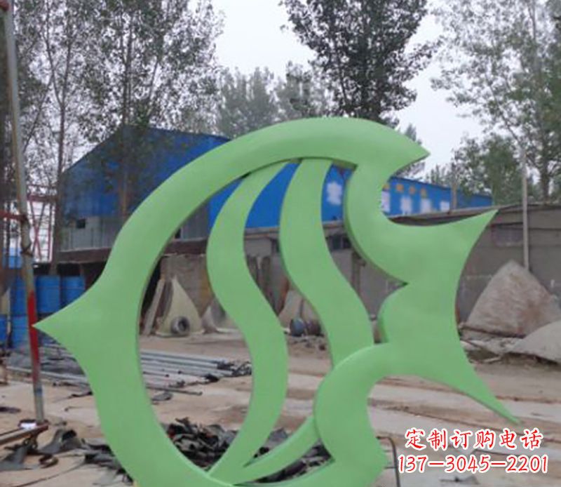 重庆不锈钢剪纸鲤鱼雕塑——传承传统艺术