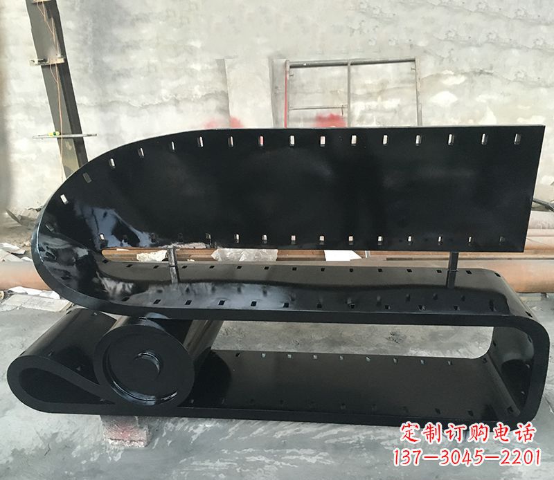 重庆精美不锈钢胶卷雕塑