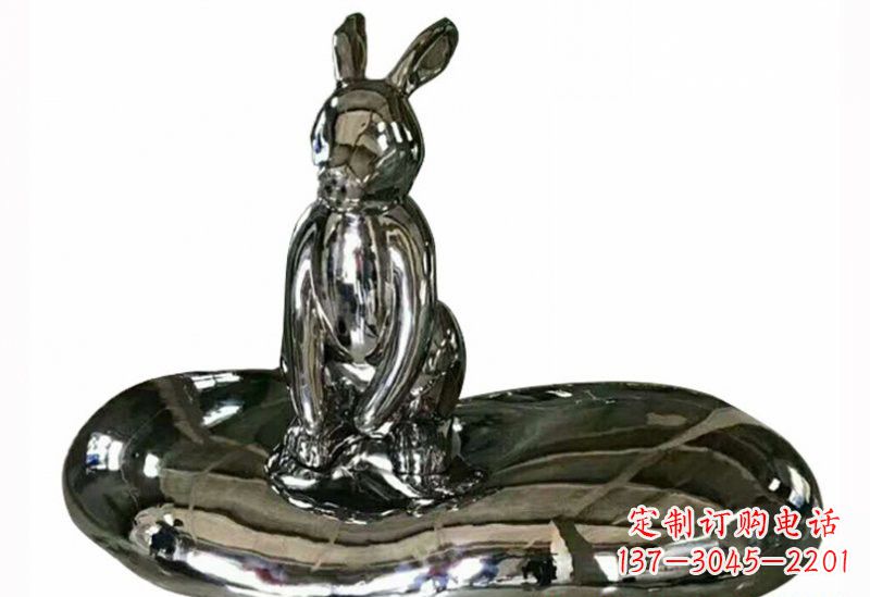 重庆不锈钢兔子雕塑