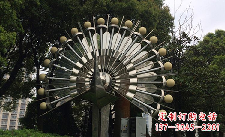 重庆美丽的不锈钢孔雀雕塑