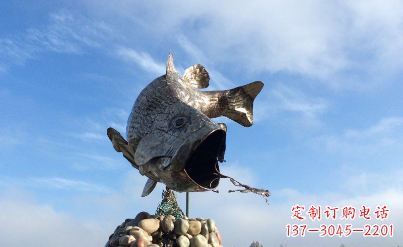 重庆不锈钢鲤鱼雕塑传承中国传统文化