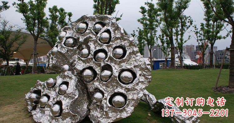 重庆不锈钢莲蓬精美雕塑铸就华丽景观