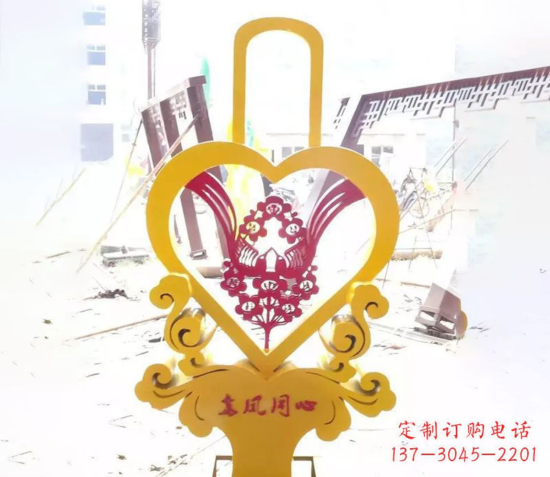 重庆不锈钢龙凤同心雕塑精美雕刻传递着浓浓爱意