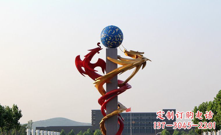 重庆龙凤呈祥一对不锈钢雕塑的精彩展示