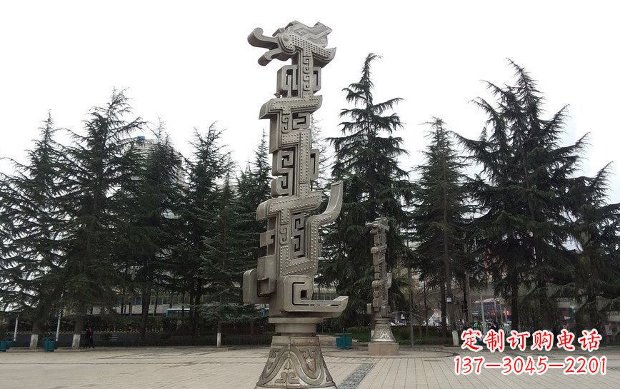 重庆不锈钢龙柱雕塑引领公共景观