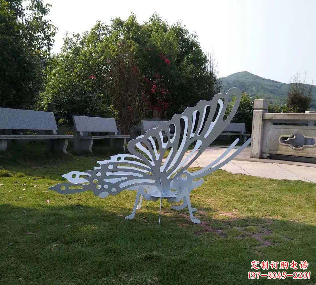 重庆不锈钢镂空蝴蝶装饰雕塑精美雕塑点缀美好生活