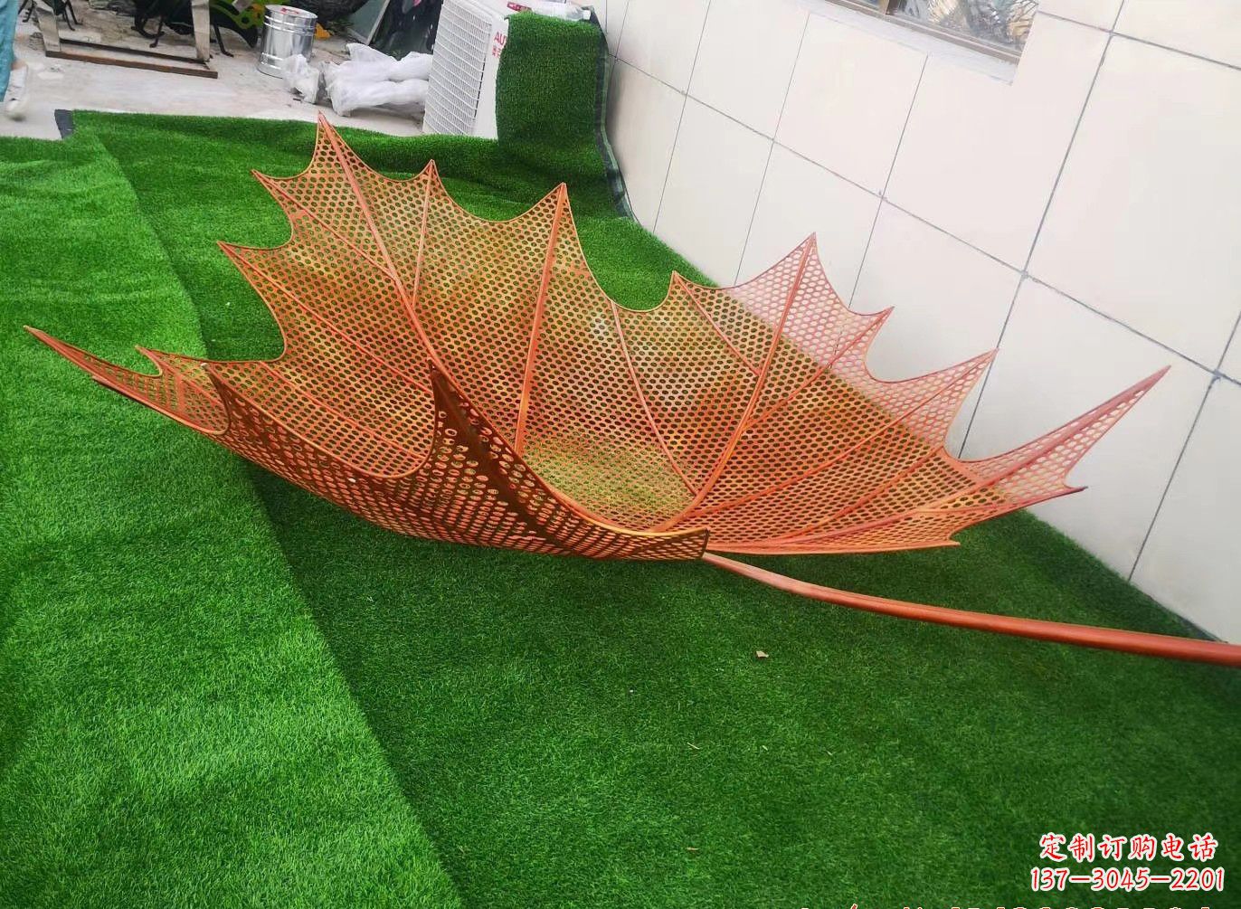 重庆镂空树叶雕塑精彩细节点缀着精美自然风景