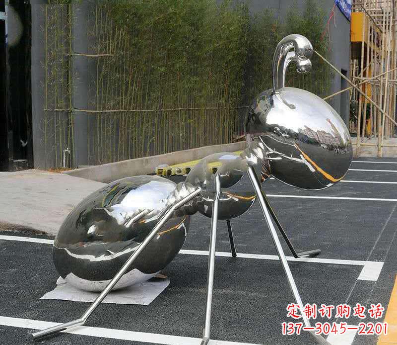 重庆不锈钢蚂蚁雕塑——艺术的融合