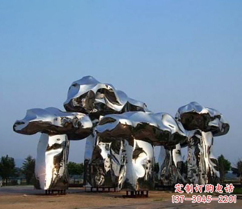 重庆不锈钢蘑菇雕塑——一次惊艳的艺术之旅