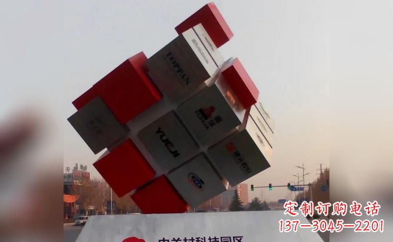 重庆不锈钢魔方雕塑艺术精灵的精彩表现