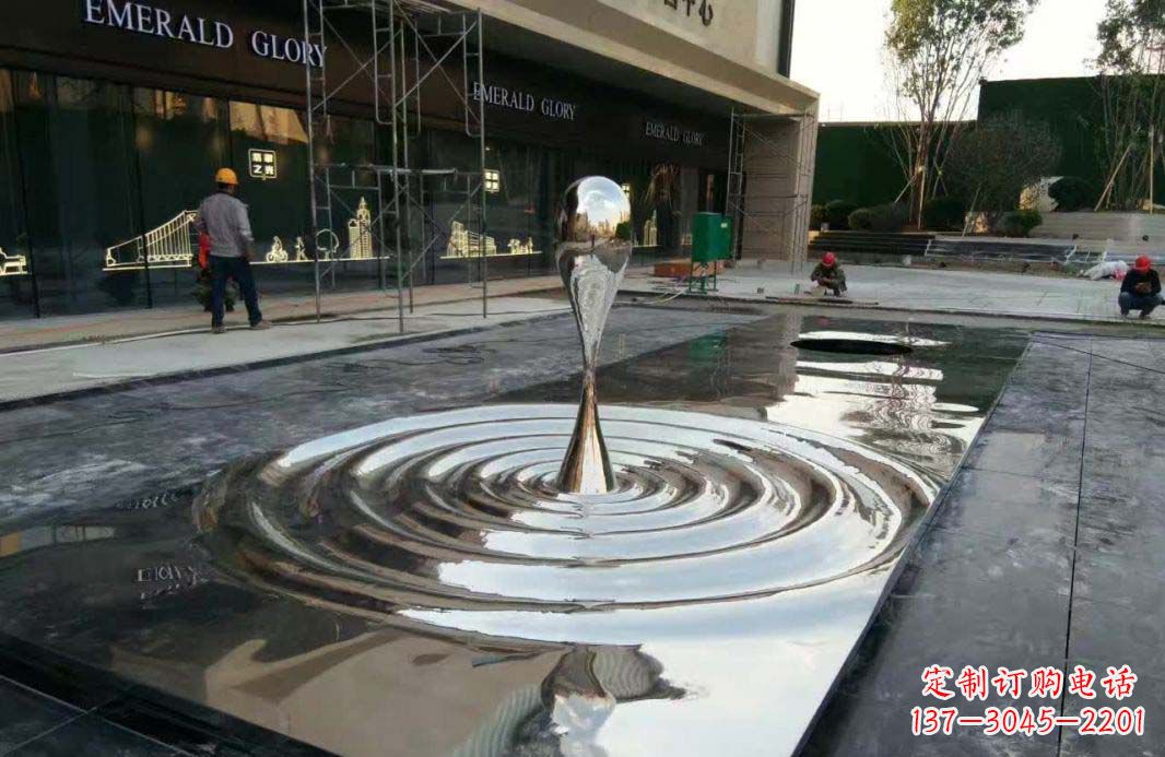 重庆不锈钢水滴雕塑美丽的艺术表现