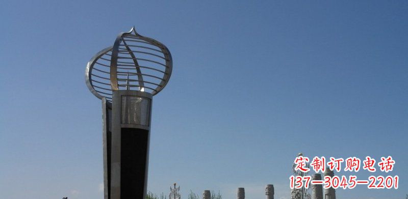 重庆不锈钢火炬形雕塑熠熠生辉