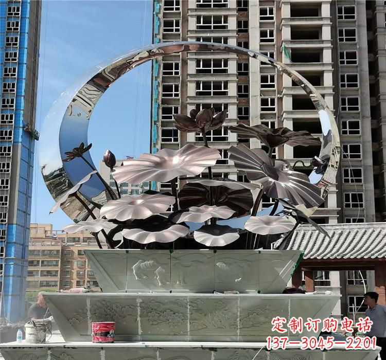 重庆不锈钢荷花雕塑把宁静的自然融入城市