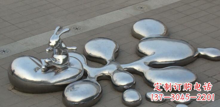 重庆不锈钢兔子雕塑景观的美丽添彩