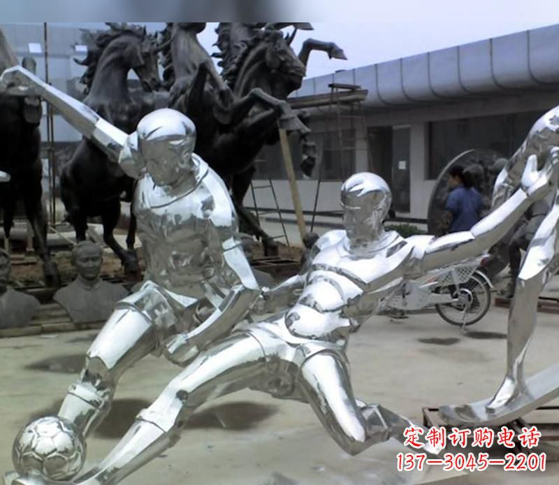 重庆足球运动雕塑