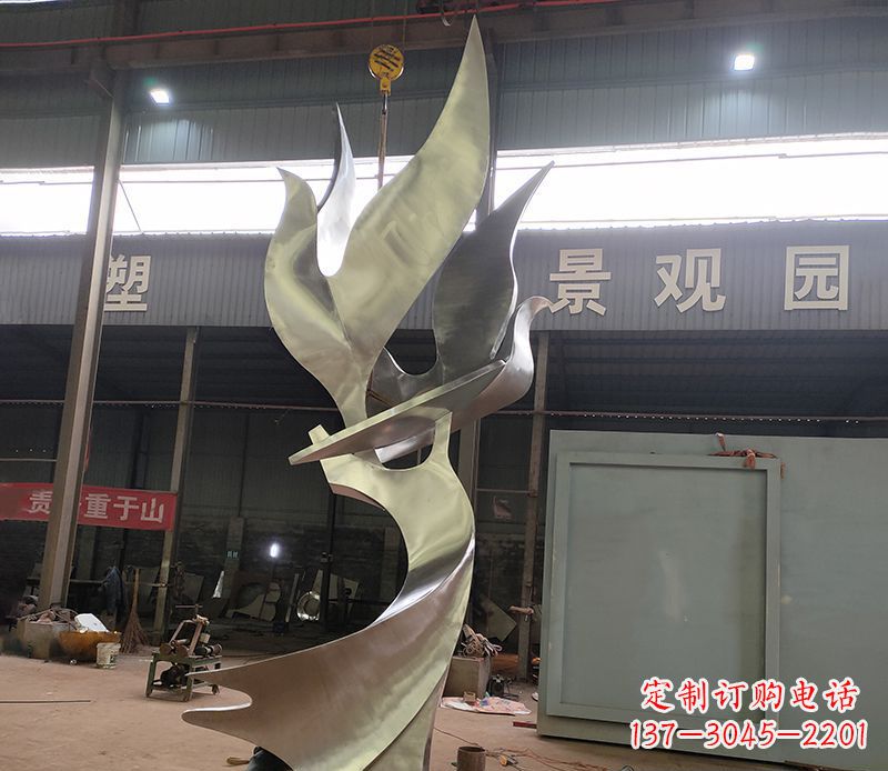 重庆不锈钢天鹅雕塑传承自然之美