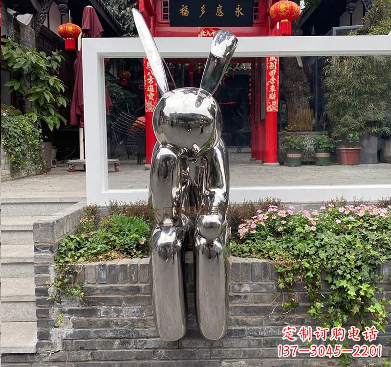 重庆不锈钢兔子雕塑精美的艺术作品