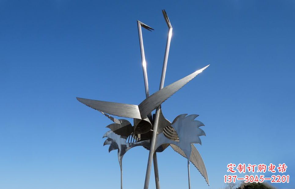 重庆不锈钢鸵鸟雕塑精美外形、传神表现