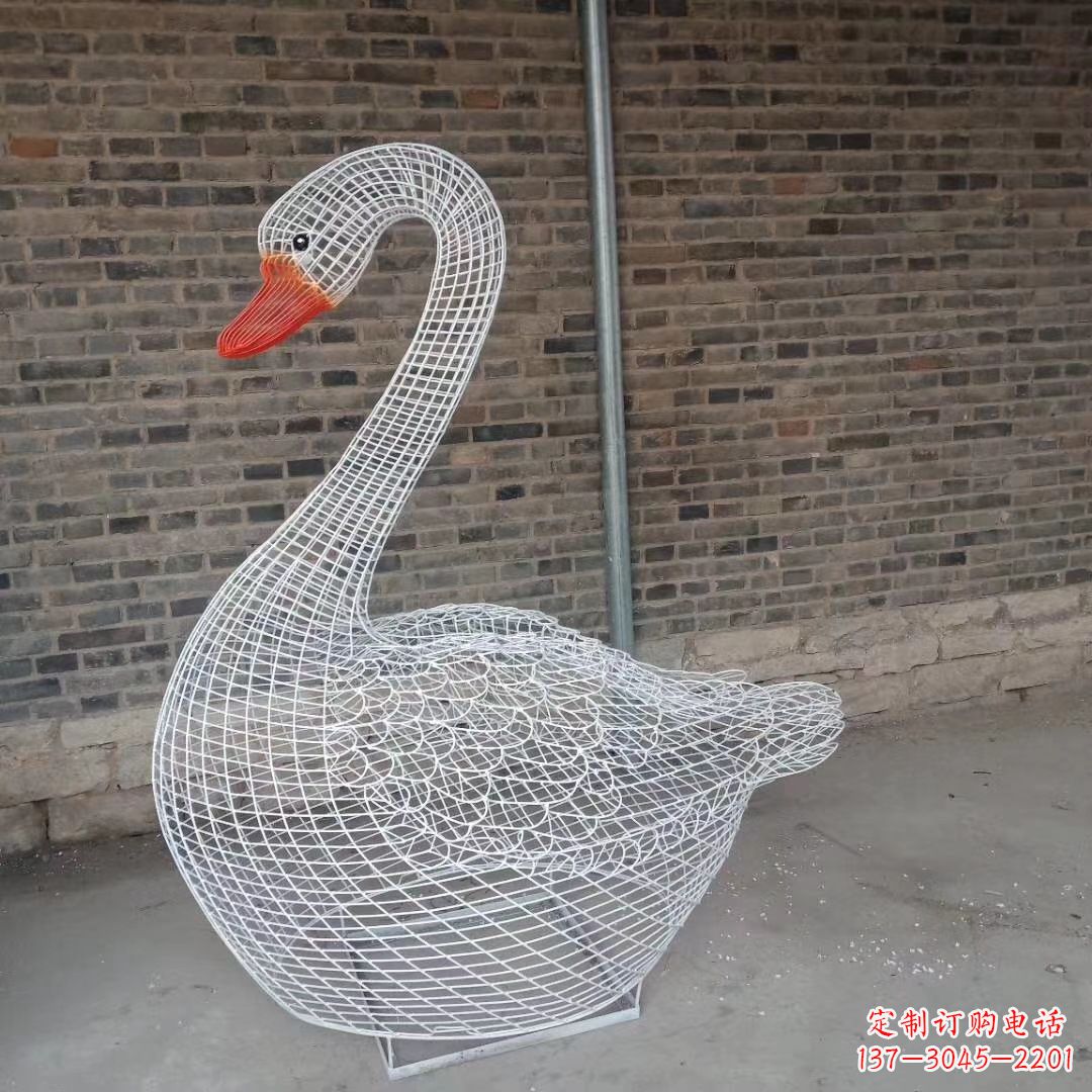 重庆精致的不锈钢天鹅雕塑