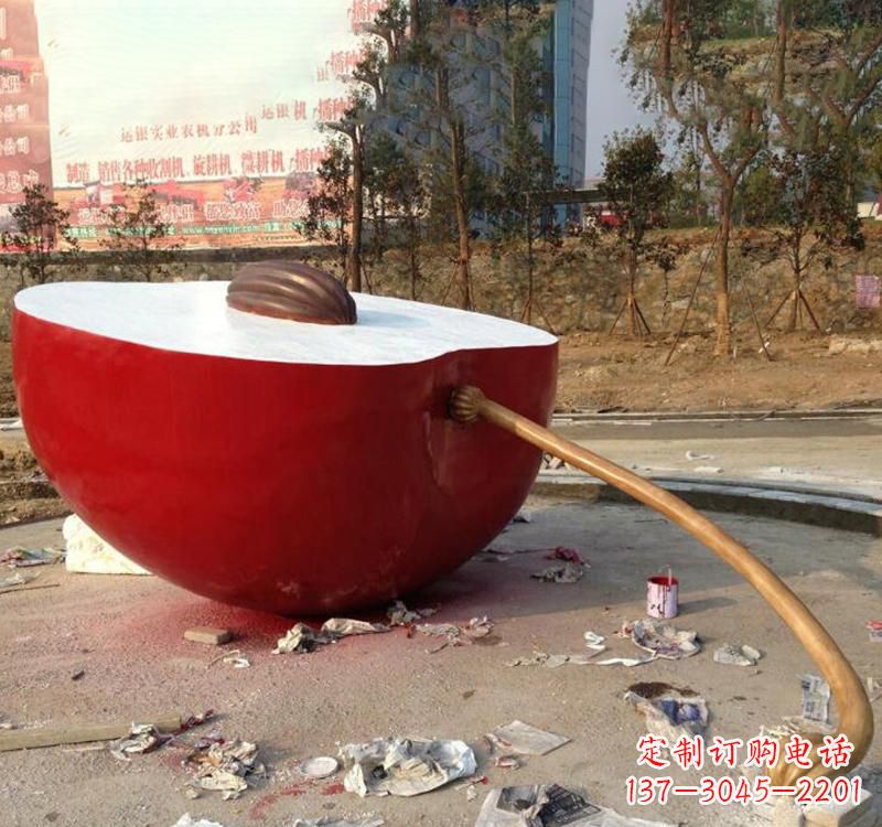重庆不锈钢苹果雕塑美丽与现代的融合