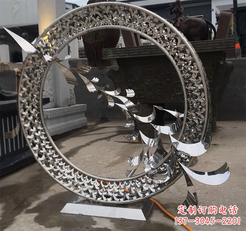 重庆不锈钢现代圆环雕塑——铸就艺术精粹