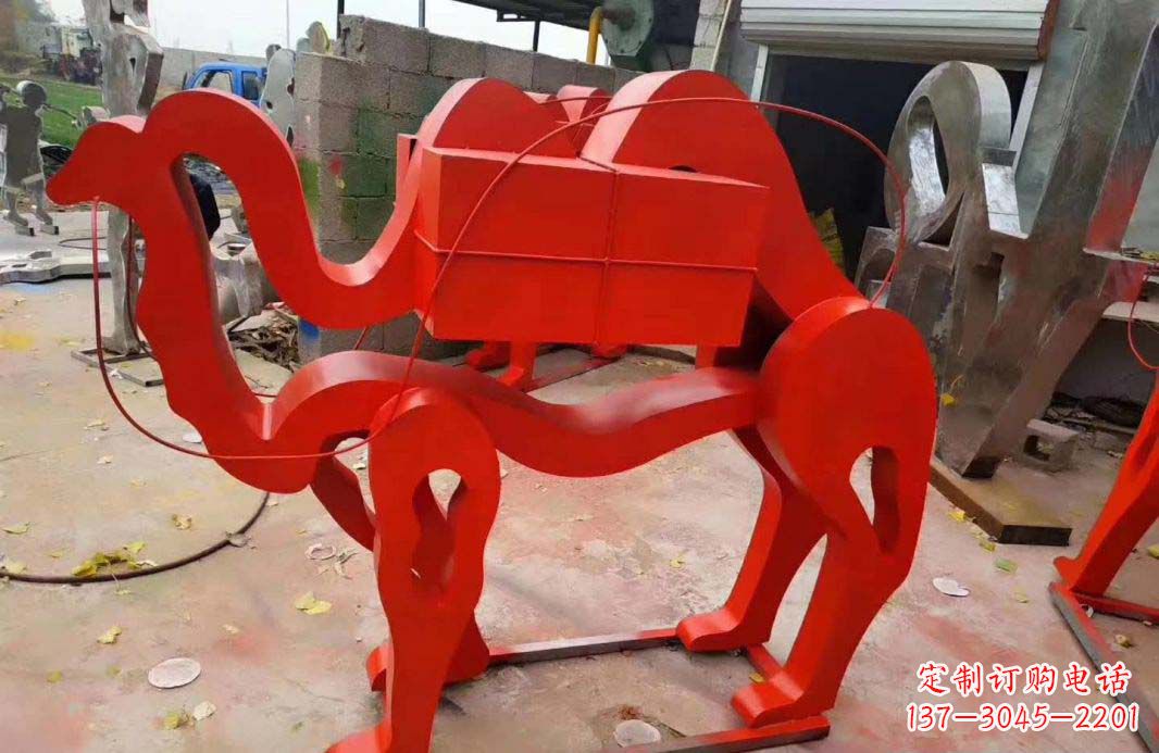 重庆不锈钢艺术骆驼雕塑——雕塑精美的艺术之作