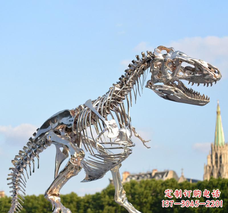 重庆不锈钢恐龙雕塑精致纪念它们的存在