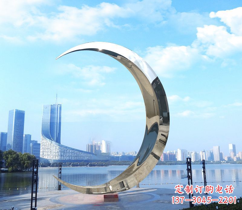 重庆不锈钢月亮雕塑象征着美丽的月亮
