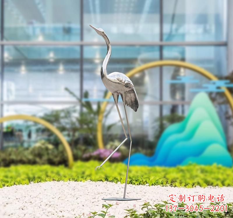 重庆不锈钢展翅仙鹤雕塑