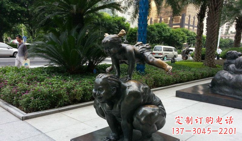 重庆精美山羊雕塑,点缀步行街