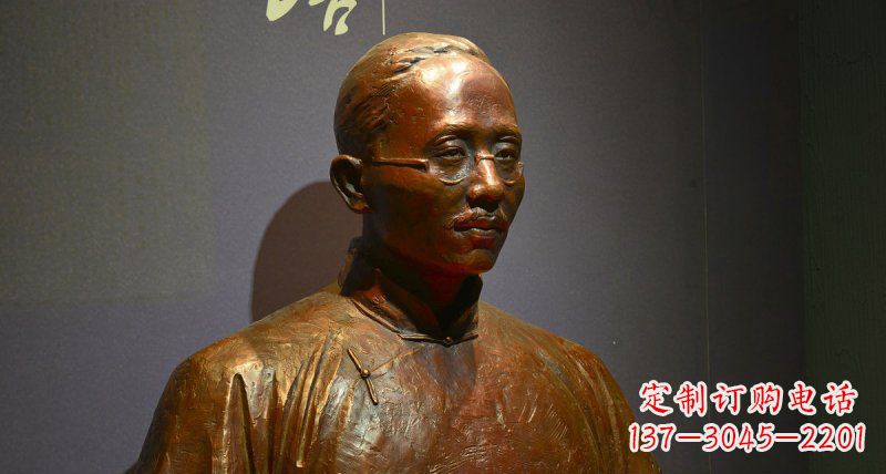 重庆蔡元培——一位传奇民族英雄的雕塑