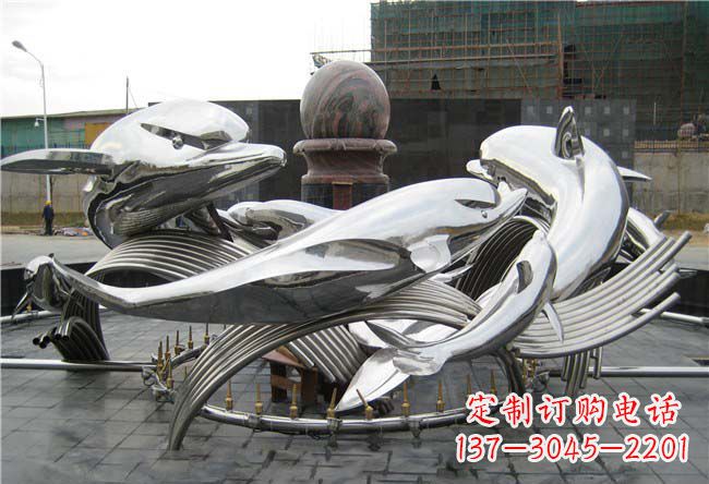 重庆城市中的海豚雕塑