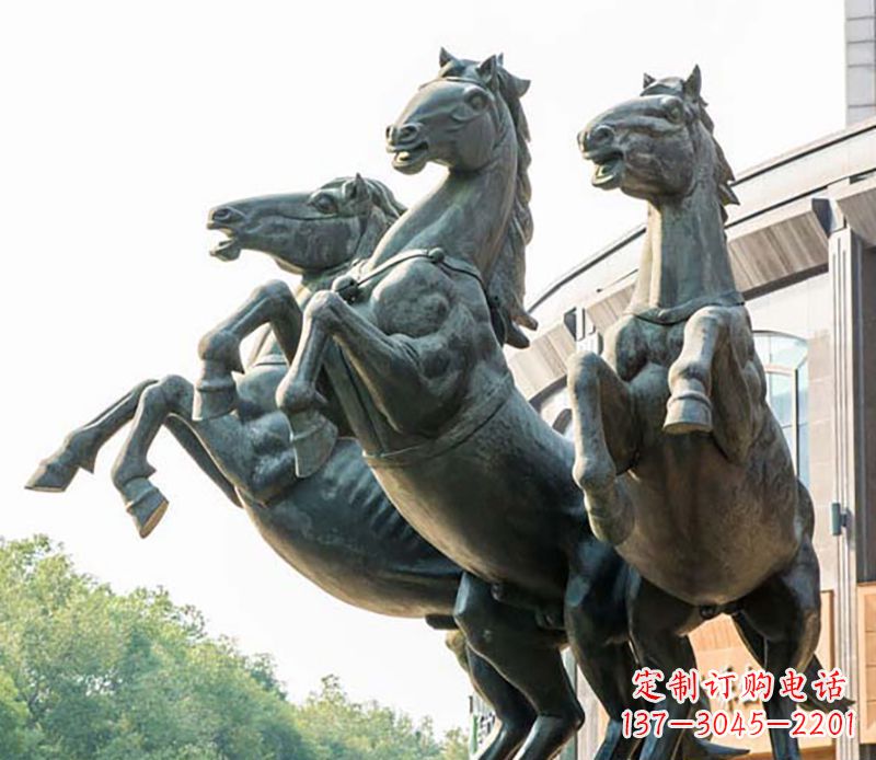 重庆马雕塑集传统文化与现代装置艺术于一身