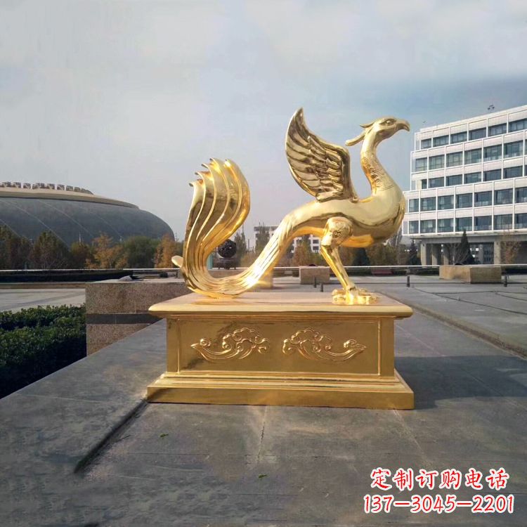 重庆城市广场的朱雀雕塑