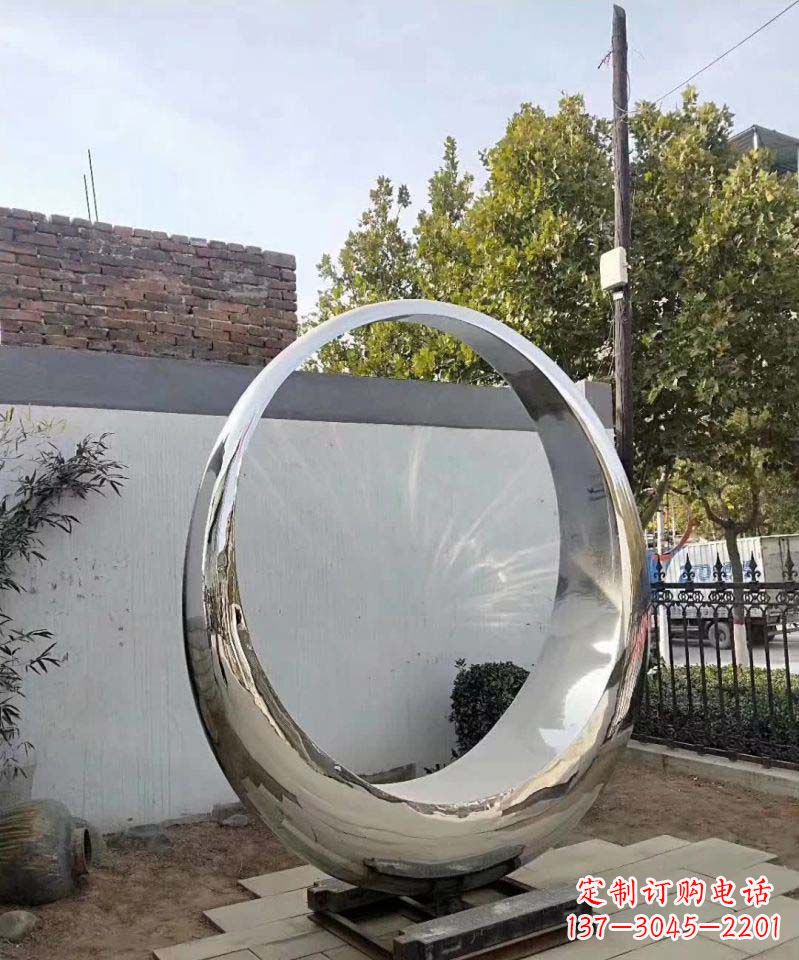 重庆城市圆环不锈钢雕塑