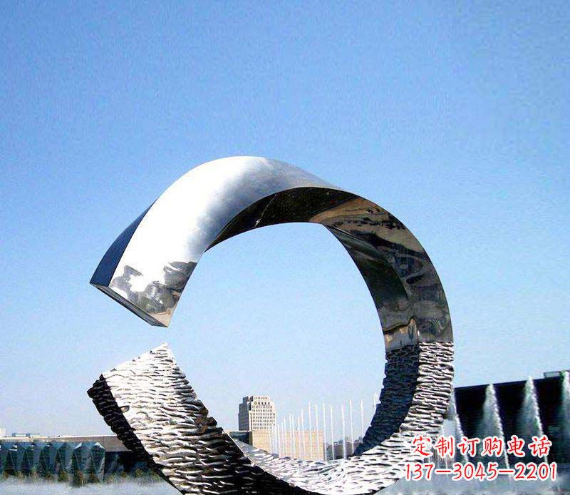 重庆抽象镜面圆环不锈钢雕塑