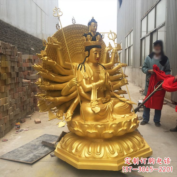 重庆纯铜鎏金千手观音
