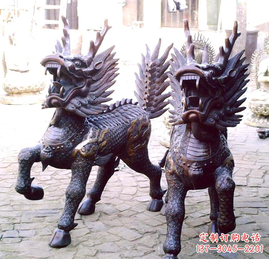重庆精美纯铜麒麟雕塑