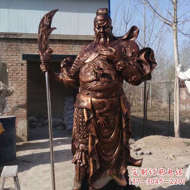 重庆铸造巍然屹立的关公雕像